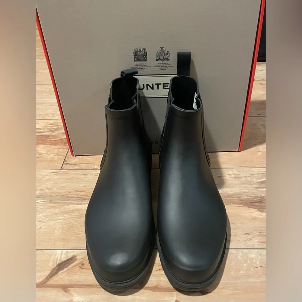 ✨New✨Size 12 Hunter Men's Refined Chelsea Sleek Rain Boots - Picture 1 of 8